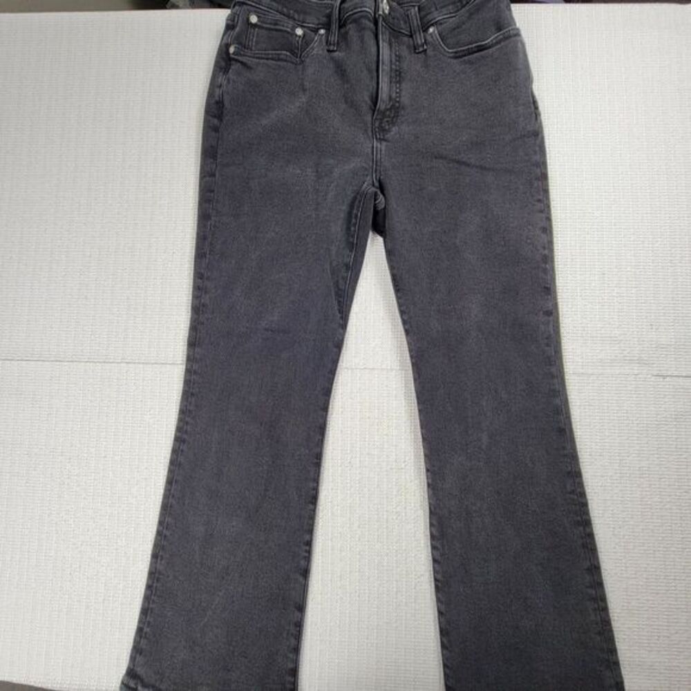 Madewell Women's Mid Rise kick out Jeans - Dark Gray